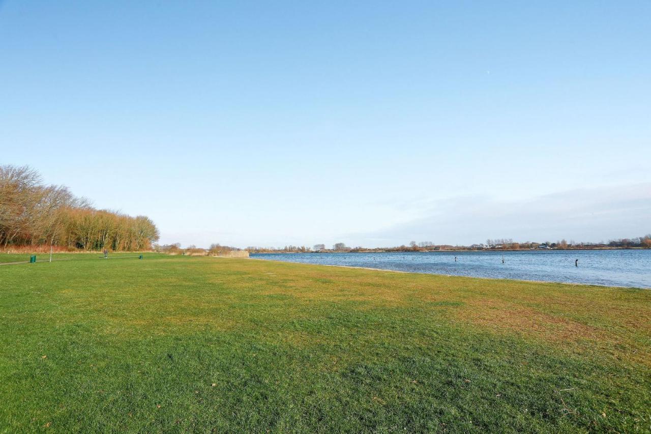 Holiday home Sunnybeachhouse Aan Het Bos, Tussen Zee En Meer. *